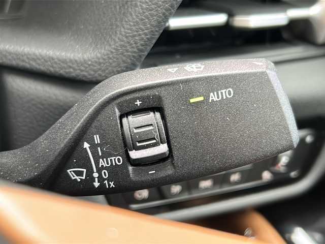 トヨタ スープラ RZ 道央・札幌 2023(令5)年 1.8万km ブラックメタリック 純正ナビ(FM/AM/BT/ワンセグTV)/バックカメラ/ETC2.0/ドライブレコーダー/JBLサウンド/GRスポーツマフラー/クルーズコントロール/前席シートヒーター/前席パワーシート/D席シートメモリー/コーナーセンサー/プッシュスタート/電動パーキングブレーキ/オートライト/オートマチックハイビーム/セーフティシステム/横滑り防止/スペアキー