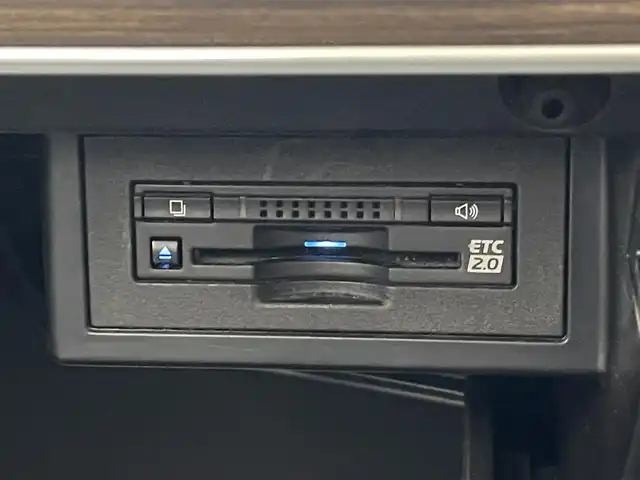 トヨタ ランドクルーザー プラド TX Lパッケージ 愛知県 2018(平30)年 5.1万km ブラック 純正８型ナビ　黒革　ＢＳＭ　禁煙　全方位カメラ　ベンチレーション　シートヒーター　ＥＴＣ２．０　ドラレコ　セーフティセンス　衝突軽減　ＬＥＤライト　追従クルコン　フルセグ　ＤＶＤ　スペアタイヤ　フォグ　コーナーセンサー　ルーフレール