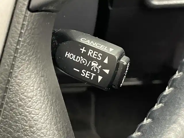 トヨタ ランドクルーザー プラド TX Lパッケージ 愛知県 2018(平30)年 5.1万km ブラック 純正８型ナビ　黒革　ＢＳＭ　禁煙　全方位カメラ　ベンチレーション　シートヒーター　ＥＴＣ２．０　ドラレコ　セーフティセンス　衝突軽減　ＬＥＤライト　追従クルコン　フルセグ　ＤＶＤ　スペアタイヤ　フォグ　コーナーセンサー　ルーフレール