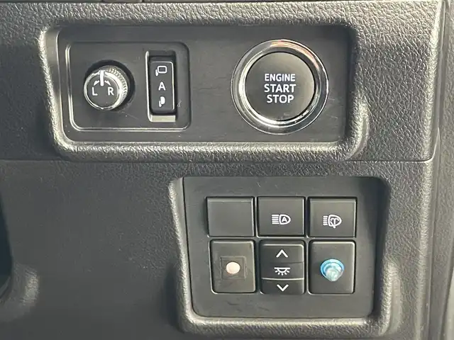 トヨタ ランドクルーザー プラド TX Lパッケージ 愛知県 2018(平30)年 5.1万km ブラック 純正８型ナビ　黒革　ＢＳＭ　禁煙　全方位カメラ　ベンチレーション　シートヒーター　ＥＴＣ２．０　ドラレコ　セーフティセンス　衝突軽減　ＬＥＤライト　追従クルコン　フルセグ　ＤＶＤ　スペアタイヤ　フォグ　コーナーセンサー　ルーフレール