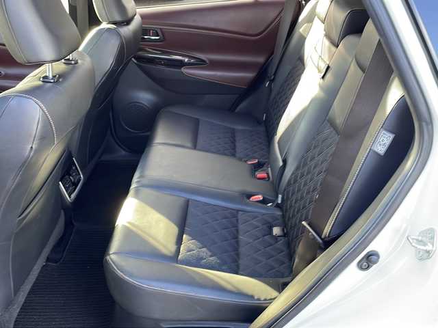 トヨタ ハリアー プレミアム 島根県 2017(平29)年 5万km ホワイトパールクリスタルシャイン 10インチALPINEナビ（EX10Z）/フルセグTV/Bluetooth接続/バックカメラ/モデリスタエアロ/パノラマサンルーフ/電動パーキングブレーキ/Toyota Safety Sense/・プリクラッシュセーフティシステム/・レーダークルーズコントロール/・レーンディパーチャーアラート/・オートマティックハイビーム/パワーバックドア/ハーフレザーシート/パワーシート/ドライブレコーダー/純正フロアマット・ドアバイザー