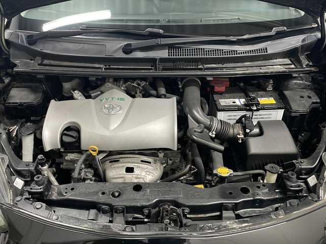 トヨタ シエンタ G 京都府 2015(平27)年 7.3万km ブラックマイカ 純正メモリナビ　Ｂｌｕｅｔｏｏｔｈオーディオ　フルセグ　ＤＶＤ再生　バックカメラ　プリクラッシュセーフティ　レーンキープアシスト　ＬＥＤヘッドライト　両側パワースライド　ドラレコ　前席シートヒーター