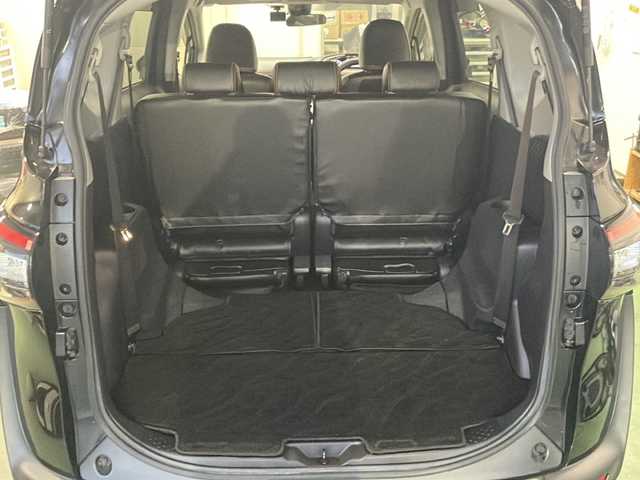 トヨタ シエンタ G 京都府 2015(平27)年 7.3万km ブラックマイカ 純正メモリナビ　Ｂｌｕｅｔｏｏｔｈオーディオ　フルセグ　ＤＶＤ再生　バックカメラ　プリクラッシュセーフティ　レーンキープアシスト　ＬＥＤヘッドライト　両側パワースライド　ドラレコ　前席シートヒーター