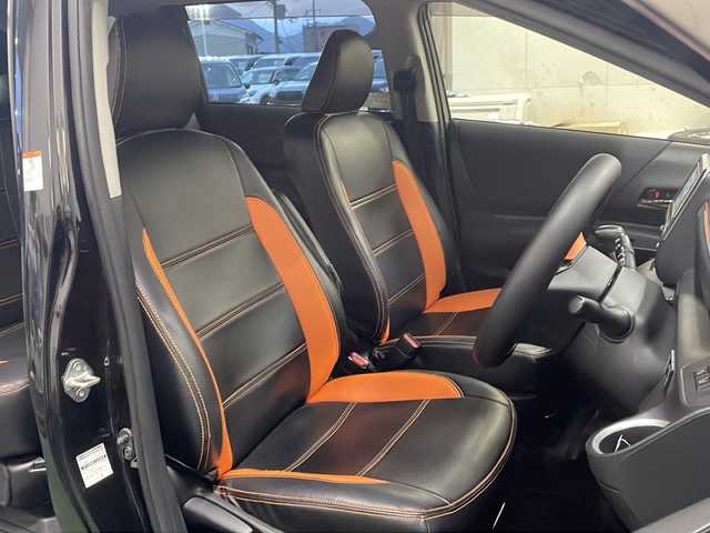 トヨタ シエンタ G 京都府 2015(平27)年 7.3万km ブラックマイカ 純正メモリナビ　Ｂｌｕｅｔｏｏｔｈオーディオ　フルセグ　ＤＶＤ再生　バックカメラ　プリクラッシュセーフティ　レーンキープアシスト　ＬＥＤヘッドライト　両側パワースライド　ドラレコ　前席シートヒーター