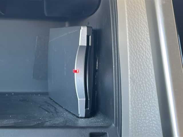 日産 デイズ X 岐阜県 2016(平28)年 3.7万km アイスブルー 純正ナビ/ワンセグTV/AM/FM/SD/Bluetooth/バックビューモニター/ETC/横滑り防止装置/プリクラッシュセーフティー/アイドリングストップ/プッシュスタート/スマートキー/純正フロアマット/ドアバイザー/ISOFIX