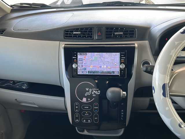 日産 デイズ X 岐阜県 2016(平28)年 3.7万km アイスブルー 純正ナビ/ワンセグTV/AM/FM/SD/Bluetooth/バックビューモニター/ETC/横滑り防止装置/プリクラッシュセーフティー/アイドリングストップ/プッシュスタート/スマートキー/純正フロアマット/ドアバイザー/ISOFIX