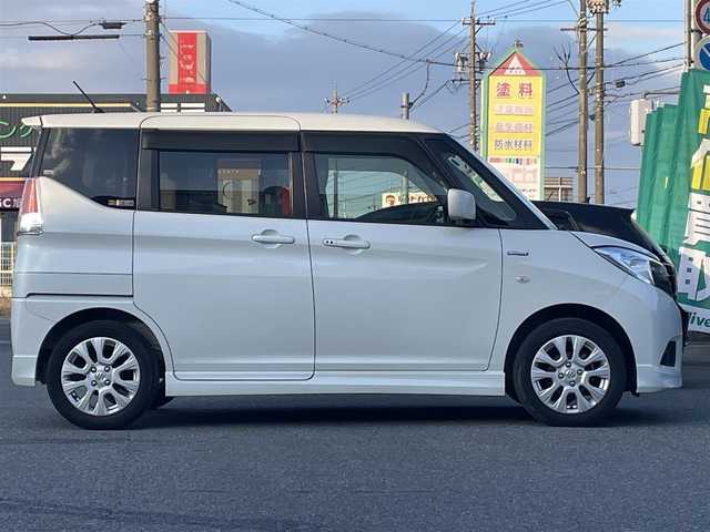 スズキ ソリオ HV MX 愛知県 2020(令2)年 2.5万km ピュアホワイトP /禁煙//ナビ/フルセグ/CD/DVD/BT/MSV/バックカメラ//パワースライドドア//デュアルカメラブレーキサポート/後退時ブレーキサポート//車線逸脱警報/ふらつき警報//誤発進抑制機能/後方誤発進抑制機能//先行車発進お知らせ機能/リアパーキングセンサー//アダプティブクルーズコントロール//アイドリングストップ/横滑り防止装置/盗難防止装置//LEDオートライト/オートハイビーム/ヘッドライトレベライザー//電動格納ミラー//ステアリングスイッチ//バニティミラー//純正15AW/フロアマット/ドアバイザー//スペアスマートキー/新車時保証書/取扱説明書//記録簿　R4/R5/R7