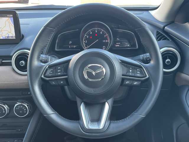 マツダ ＣＸ－３ 15S アーバンドレッサー 愛知県 2021(令3)年 6.2万km セラミックM /フルセグテレビ//バックカメラ//クルーズコントロール//プッシュスタート//ETC//ウィンカーミラー//USB//前関シートヒーター//アラウンドビューカメラ//ヘッドアップディスプレイ//USB//レザーステアリング//ステアリングヒーター//ドラレコ//コーナーセンサー//レーンキープ//AUX//Blueｔooth