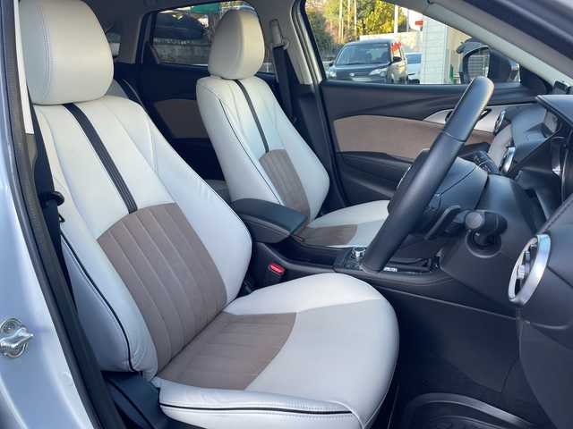 マツダ ＣＸ－３ 15S アーバンドレッサー 愛知県 2021(令3)年 6.2万km セラミックM /フルセグテレビ//バックカメラ//クルーズコントロール//プッシュスタート//ETC//ウィンカーミラー//USB//前関シートヒーター//アラウンドビューカメラ//ヘッドアップディスプレイ//USB//レザーステアリング//ステアリングヒーター//ドラレコ//コーナーセンサー//レーンキープ//AUX//Blueｔooth