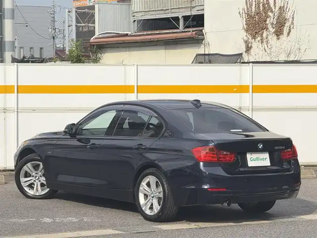 ＢＭＷ ３２０ｄ スポーツ 愛知県 2014(平26)年 8.6万km インペリアル・ブルー・ブリリアント・エフェクト /禁煙//メーカーナビ//BT/USB/AUX/FM/AM//バックカメラ//純正17AW//速度リミッター//HIDオートライト//F/Rフォグ//電格ウィンカーミラー//プッシュスタート//革巻ステアリング//ステアリングスイッチ//前席パワーシート//シートメモリー//MTモードAT//コーナーセンサー//ミラー一体型ETC//ドライブレコーダー//SPORT/SPORT+//CONFORT/ECOPRO//フロアマット//純正ドアバイザー//アイドリングストップ//横滑り防止//ISOFIX//新車時保証書//ナビ取説/クイックガイド/ファーストガイド//整備記録簿H27-30.R3.5//スマートキー//スマートスペアキー