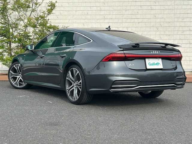 アウディ Ａ７ SB 55TFSIクワトロSライ 茨城県 2019(平31)年 1.5万km シルバー 登録時14445km/4WD/純正メモリナビ/純正AW/全方位カメラ/ETC2.0/前後ドライブレコーダー/前後コーナーセンサー/オートクルーズコントロール/ApplecarPlay/AndroidAuto/LEDライト/レザーシート/スマートキー/前席シートヒーター/格納式リアスポイラー/パドルシフト/ステアリングリモコン/電動リアゲート/イージークローザー/前席メモリ付きパワーシート/サンルーフ/オートライト/本革巻きステアリング/横滑り防止/レーンキープ