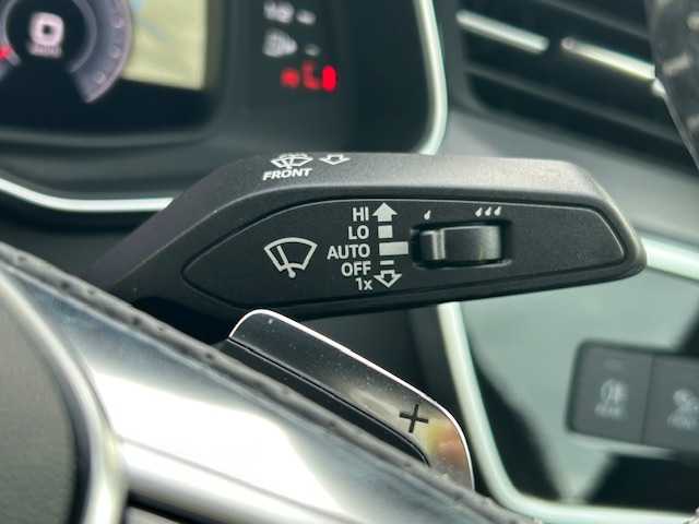 アウディ Ａ７ SB 55TFSIクワトロSライ 茨城県 2019(平31)年 1.5万km シルバー 登録時14445km/4WD/純正メモリナビ/純正AW/全方位カメラ/ETC2.0/前後ドライブレコーダー/前後コーナーセンサー/オートクルーズコントロール/ApplecarPlay/AndroidAuto/LEDライト/レザーシート/スマートキー/前席シートヒーター/格納式リアスポイラー/パドルシフト/ステアリングリモコン/電動リアゲート/イージークローザー/前席メモリ付きパワーシート/サンルーフ/オートライト/本革巻きステアリング/横滑り防止/レーンキープ