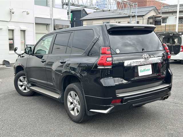 トヨタ ランドクルーザー プラド TX Lパッケージ 愛知県 2018(平30)年 9.8万km アティチュードブラックマイカ /禁煙車//モデリスタエアロ//純正９インチナビ・フルセグTV/　(NSZT-Y66T)//バックカメラ//ビルトインETC//黒革シート//前席パワーシート//前席シートヒーター//純正フロアマット//LEDオートライト//ドライブレコーダー//セーフティセンス//クルーズコントロール//オートハイビーム//純正１７インチアルミ//ステアリングスイッチ//新車保証書/取扱説明書//スペアキー