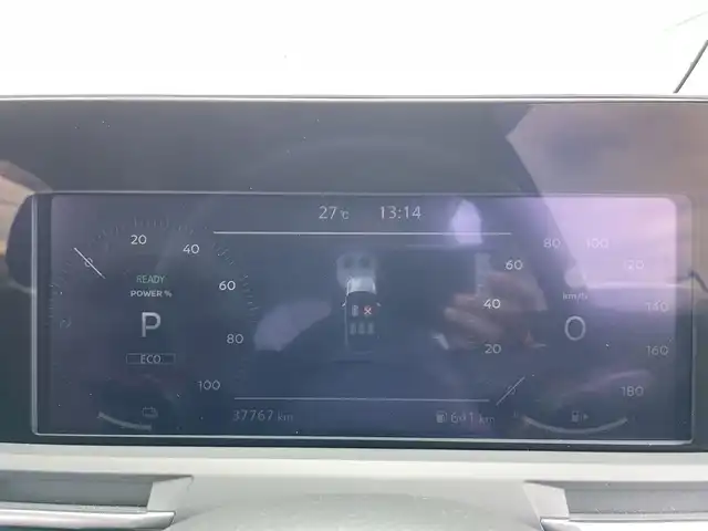 日産 オーラ G 茨城県 2022(令4)年 3.8万km ミッドナイトブラック/サンライズカッパー 純正ナビ/【AM・FM・TV・BT・USB】/プロパイロット/レーダークルコン/全方位カメラ/ETC2.0/シートヒーター/ステアリングヒーター/ワイヤレス充電/インテリジェントルームミラー/前方ドラレコ/前後コーナーセンサー/ステリモ/ブレーキホールド/ハンドル支援/純正フロアマット/純正アルミホイール
