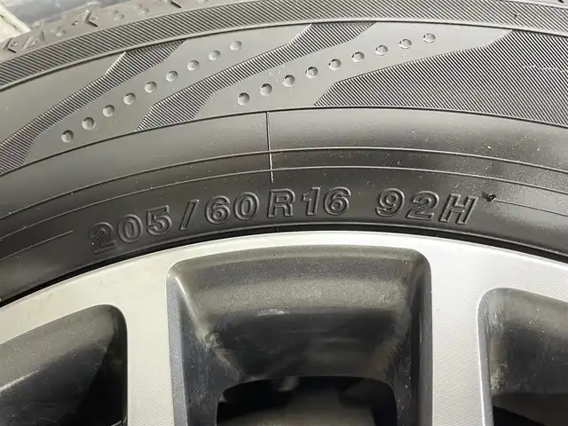 トヨタ ヴォクシー ZS 煌 大阪府 2015(平27)年 4.9万km ホワイトパールクリスタルシャイン ALPINEナビ(フルセグ/DVD再生/Bluetooth) バックカメラ ETC 両側パワースライドドア アイドリングストップ オートライト スマートキー Pスタート リアオートエアコン ドラレコ