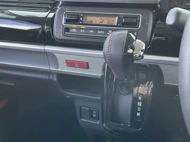 スズキ スペーシア カスタム HYBRID XS ターボ 佐賀県 2019(令1)年 6.8万km アーバンブラウンパールメタリック ワンオーナー/純正8インチSDナビゲーション/・フルセグTV/CD/DVD/SD/USB/Bluetooth/全方位モニター/ヘッドアップディスプレイ/両側パワースライドドア/天井サーキュレーター/ハーフレザーシート/D席シートヒーター/後席サンシェード/ISOFIX対応/パドルシフト/革巻きステアリング/ステアリングリモコン/TANABE車高調/純正15インチアルミホイール/純正LEDヘッドライト/・オートマチックハイビーム/純正LEDフォグランプ/純正ドアバイザ―/新車保証書/取扱説明書/スペアキー１本/スズキセーフティサポート/・クルーズコントロール/・デュアルセンサーブレーキサポート/・車線逸脱警報機能/・クリアランスソナー