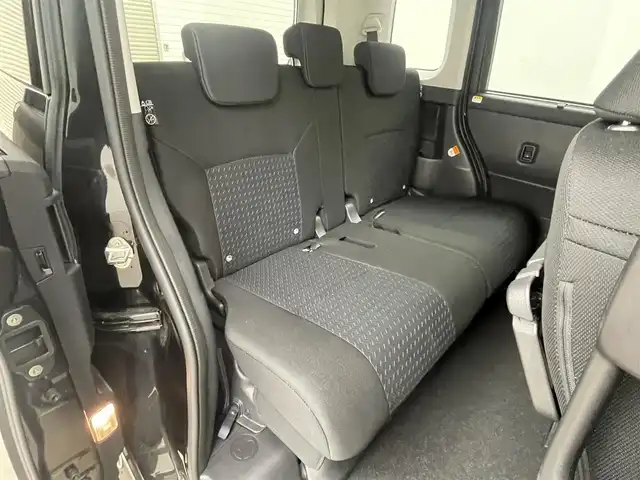 トヨタ ルーミー カスタムG 岡山県 2025(令7)年 0.3万km ブラックマイカメタリック 純正９型ディスプレイオーディオ/（CD/DVD/フルセグ/BT/Carplay/AndroidAuto/HDMI）/バックカメラ/両側電動スライドドア/レーダークルーズコントロール/ドライブレコーダー(前/後）/シートヒーター（前/後）/コーナーセンサー（前/後）/踏み間違い防止/衝突軽減ブレーキ/レーンキープアシスト/オートハイビーム/ＬＥＤヘッドライト/フォグランプ/禁煙車/スマートキー×2