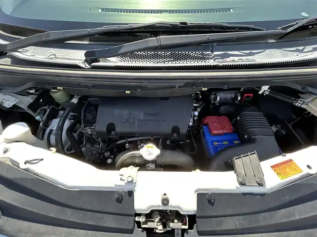 三菱 デリカＤ：５ D－Power package 岩手県 2014(平26)年 8万km ウォームホワイトパール ナビ バックC フリップダウン ETC 両側電動スライド Bluetooth フルセグ DVD再生 クルーズコントロール パドルシフト シートヒーター オートHIDライト フォグランプ オールテレーンタイヤ 16インチAW スマートキー