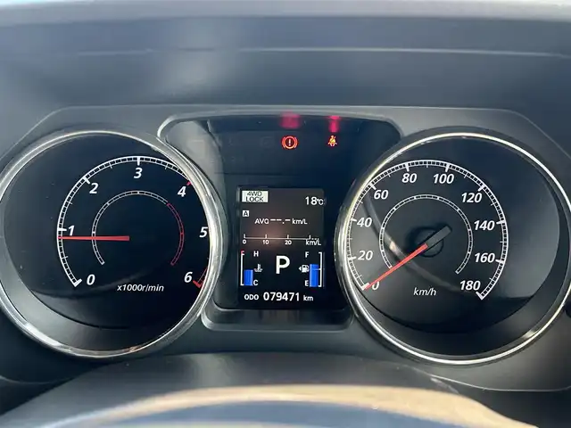 三菱 デリカＤ：５ D－Power package 岩手県 2014(平26)年 8万km ウォームホワイトパール ナビ バックC フリップダウン ETC 両側電動スライド Bluetooth フルセグ DVD再生 クルーズコントロール パドルシフト シートヒーター オートHIDライト フォグランプ オールテレーンタイヤ 16インチAW スマートキー