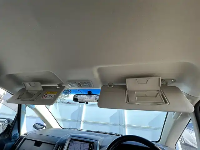 三菱 デリカＤ：５ D－Power package 岩手県 2014(平26)年 8万km ウォームホワイトパール ナビ バックC フリップダウン ETC 両側電動スライド Bluetooth フルセグ DVD再生 クルーズコントロール パドルシフト シートヒーター オートHIDライト フォグランプ オールテレーンタイヤ 16インチAW スマートキー