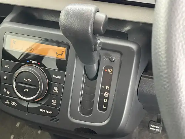 日産 モコ Xアイドリングストップ 愛知県 2013(平25)年 6.8万km ミルクティーベージュ 純正ディスプレイオーディオ　バックカメラ　禁煙車　ＥＴＣ　ＣＤ　ラジオＡＭ　ＦＭ　ＵＳＢ　プッシュスタート　ドライブレコーダー　スマートキー　純正フロアマット　ドアバイザー　電動格納ミラー　Ａストップ