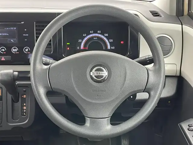 日産 モコ Xアイドリングストップ 愛知県 2013(平25)年 6.8万km ミルクティーベージュ 純正ディスプレイオーディオ　バックカメラ　禁煙車　ＥＴＣ　ＣＤ　ラジオＡＭ　ＦＭ　ＵＳＢ　プッシュスタート　ドライブレコーダー　スマートキー　純正フロアマット　ドアバイザー　電動格納ミラー　Ａストップ