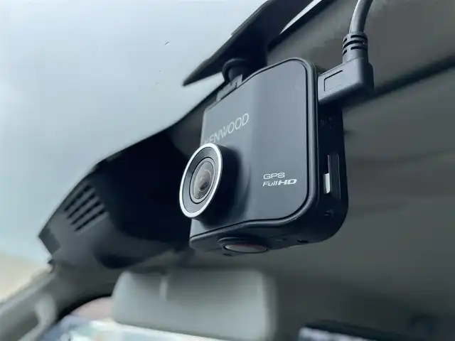 スズキ エブリィ ワゴン PZターボ スペシャル 東京都 2021(令3)年 4.9万km パールホワイト 4WD/オートステップ/社外ナビ/バックカメラ/ＥＴＣ/両側電動スライドドア/前方ドライブレコーダー/運転席シートヒーター/デュアルカメラブレーキサポート/リヤパーキングセンサー/フルセグＴＶ/フォグライト/スマートキー/オートライト