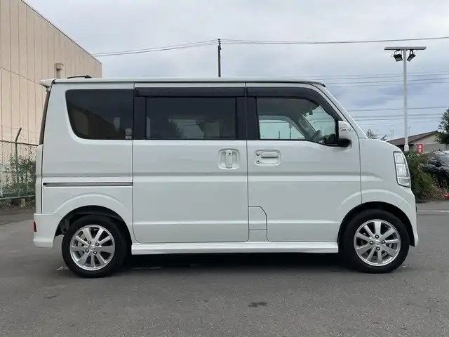 スズキ エブリィ ワゴン PZターボ スペシャル 東京都 2021(令3)年 4.9万km パールホワイト 4WD/オートステップ/社外ナビ/バックカメラ/ＥＴＣ/両側電動スライドドア/前方ドライブレコーダー/運転席シートヒーター/デュアルカメラブレーキサポート/リヤパーキングセンサー/フルセグＴＶ/フォグライト/スマートキー/オートライト