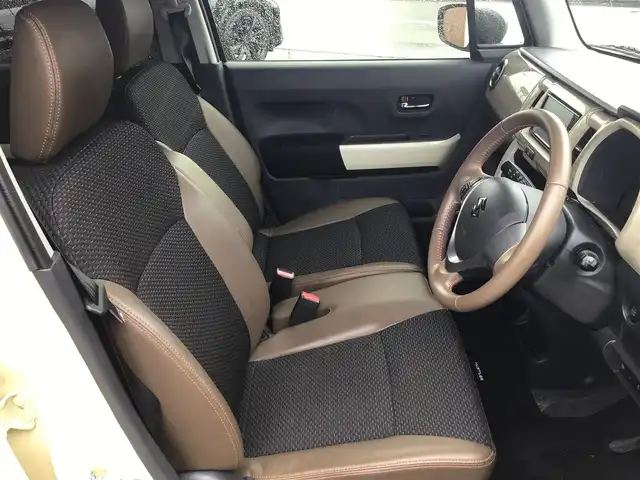 スズキ ハスラー ワンダラー 福井県 2019(令1)年 3.4万km シフォンアイボリーメタリック/ウッディブラウン2トーンルーフ 4WD/純正ナビ/ダブルカメラサポート/全周囲カメラ/ETC/シートヒーター/ハーフレザー/アイドリングストップ/スマートキー/HID/ルーフレール/社外15アルミ