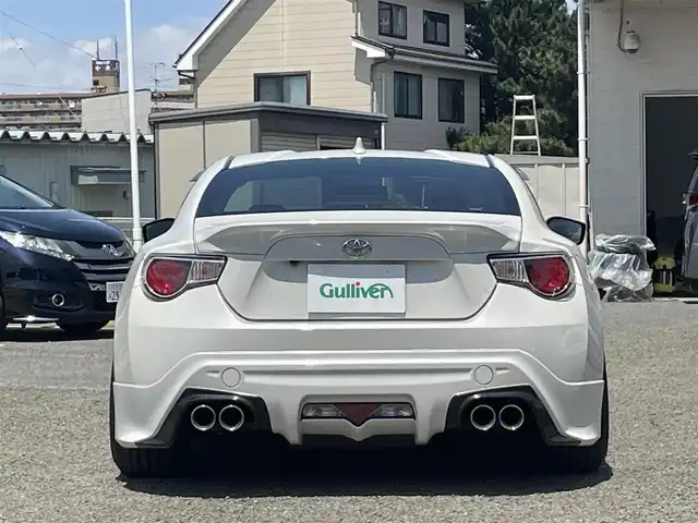 トヨタ ８６ GT リミテッド 宮城県 2015(平27)年 11万km クリスタルホワイトパール モデリスタエアロ/BLITS車高調/リアスポイラー/BLITZ製ストラットタワーバー/CROSS SPEED製アルミホイール18インチ/純正メモリナビ/ワンセグテレビ/FM・AM/CD・DVD/SD/Bluetooth/純正フロアマット/ETC2.0/クルーズコントロール/シートヒーターDN席/スマートキーx2