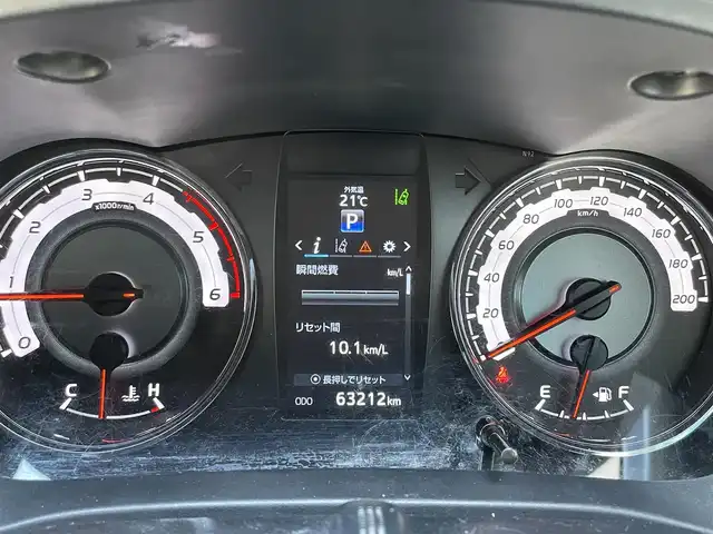 トヨタ ハイラックス Z ブラックラリーエディション 大阪府 2019(平31)年 6.4万km スーパーホワイトⅡ ワンオーナー/エアパイプインテーク/TSDマッドトラップ/TRDサイドステップ/純正SDナビ(NSZT-W68T)/BT/CD/SD/フルセグTV/バックカメラ/前後ドライブレコーダー/クルーズコントロール/レーンキープアシスト/ダウンヒルアシストコントロール/社外17インチAW/LEDヘッドライト/純正フロアマット/ドアバイザー/スペアキー/ETC