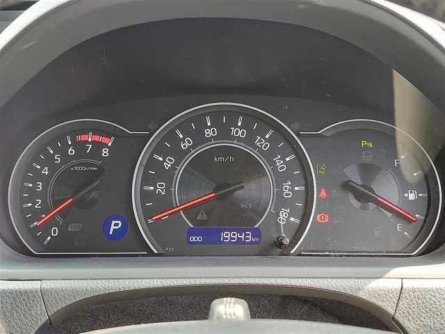 トヨタ ヴォクシー ZS 煌Ⅱ 東京都 2020(令2)年 2万km ホワイトパールクリスタルシャイン 純正9インチナビ/フリップダウンモニター/両側パワースライドドア/フルセグ/バックカメラ/ビルトインETC/ドライブレコーダー/衝突軽減ブレーキ/レーンキープアシスト/クルーズコントロール/コーナーセンサー/オートマチックハイビーム/LEDヘッドライト/スマートキー