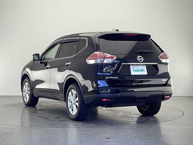 日産 エクストレイル 20X エマージェンシーブレーキ 長野県 2017(平29)年 6.4万km ダイヤモンドブラック 切り替え4WD/純正ナビ　MM336D-W/　（フルセグ/Bluetooth/CD/DVD/AUX)/バックカメラ/前方ドライブレコーダー/ETC/車線逸脱警報/衝突軽減ブレーキ/クリアランスソナー/アイドリングストップ/ECOモード/前席シートヒーター/ダウンヒルアシストコントロール/プッシュスタート/ウィンカーミラー/フロントフォグランプ/純正ドアバイザー/純正フロアマット/純正17インチアルミホイール/スマートキー