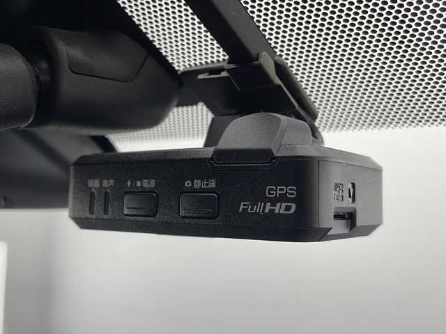 日産 エクストレイル 20X エマージェンシーブレーキ 長野県 2017(平29)年 6.4万km ダイヤモンドブラック 切り替え4WD/純正ナビ　MM336D-W/　（フルセグ/Bluetooth/CD/DVD/AUX)/バックカメラ/前方ドライブレコーダー/ETC/車線逸脱警報/衝突軽減ブレーキ/クリアランスソナー/アイドリングストップ/ECOモード/前席シートヒーター/ダウンヒルアシストコントロール/プッシュスタート/ウィンカーミラー/フロントフォグランプ/純正ドアバイザー/純正フロアマット/純正17インチアルミホイール/スマートキー