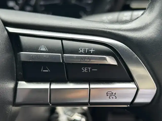 マツダ マツダ３ファストバック 15S ツーリング 宮城県 2019(令1)年 4.4万km マシーングレープレミアムM 登録時走行距離44086km/純正ナビ/FM・AM・TV・Bluetooth・CD・DVD・SD/アラウンドビューモニター/ETC/クルーズコントロール/６速マニュアル/クリアランスソナー/オートホールド機能/アイドリングストップ/スマートキー/スペアキーあり/社外アルミホイール/純正フロアマット/電動格納ミラー/オートライト/フルフラットシート/ドアバイザー