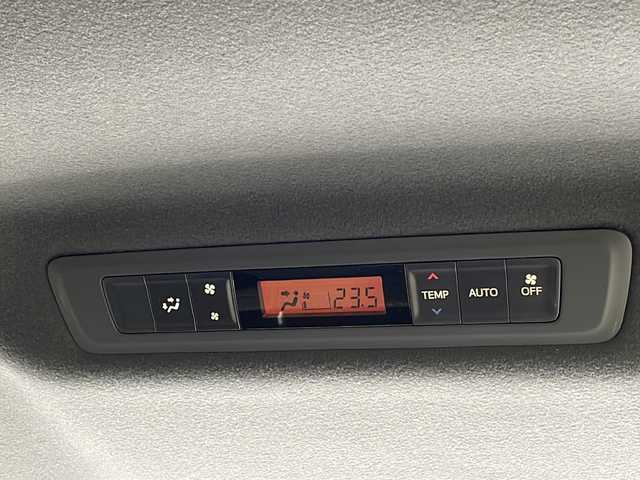 トヨタ ヴォクシー ZS 煌Ⅱ 沖縄県 2019(平31)年 7.7万km ブラッキッシュアゲハガラスフレーク 純正ナビ・TV・Bluetooth・CD・DVD/両側パワースライドドア/バックカメラ/ETC/ドライブレコーダー/コーナーセンサー/オートライト/衝突軽減システム/純正アルミ/フォグランプ/革巻きステアリング/ステアリングスイッチ