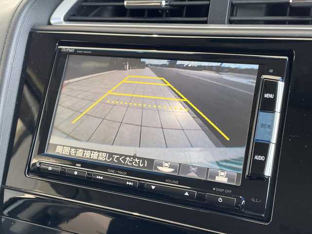 ホンダ シャトル ハイブリッド X 愛知県 2015(平27)年 7.8万km ホワイトオーキッドパール 純正ナビ/クルーズコントロール/バックカメラ/純正アルミホイール/LEDヘッドライト/パドルシフト/オートライト/ETC/フルセグ/CD DVD/Bluetooth/スマートキー/プッシュスタート/ステアリングスイッチ