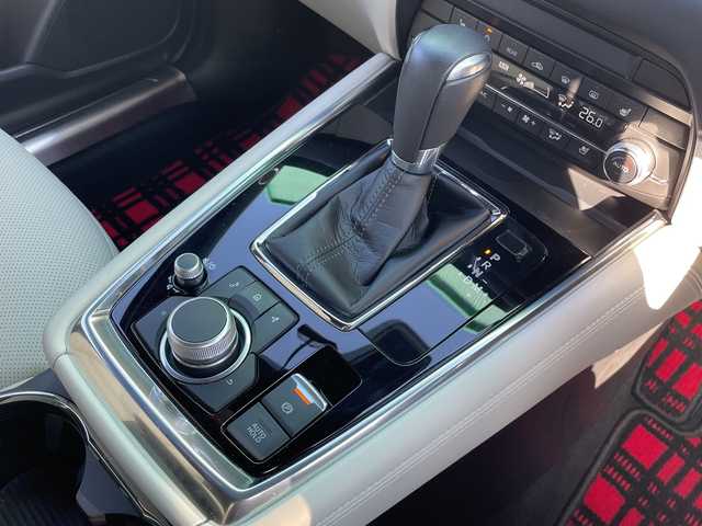 マツダ ＣＸ－８ XD エクスクルーシブモード 宮崎県 2021(令3)年 0.6万km プラチナクォーツメタリック ４WD　純正ナビ　フルセグTV　サンルーフ　全方位カメラ　BOSEサウンド　ホワイトレザー　HUD　BSM　社外20インチアルミ　コーナーセンサー　シートヒーター　LEDヘッドライト　ETC