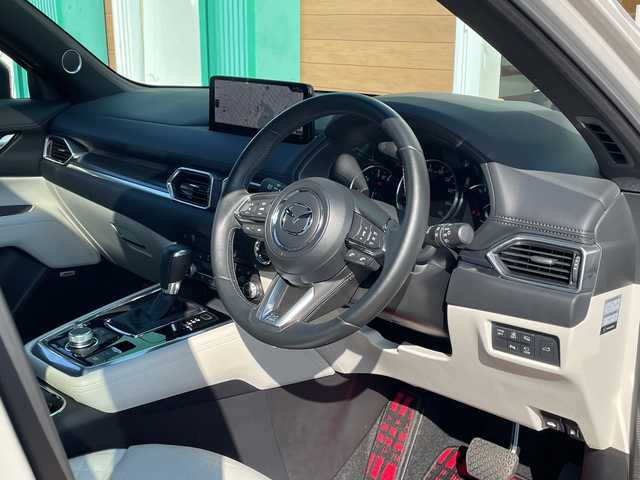 マツダ ＣＸ－８ XD エクスクルーシブモード 宮崎県 2021(令3)年 0.6万km プラチナクォーツメタリック ４WD　純正ナビ　フルセグTV　サンルーフ　全方位カメラ　BOSEサウンド　ホワイトレザー　HUD　BSM　社外20インチアルミ　コーナーセンサー　シートヒーター　LEDヘッドライト　ETC