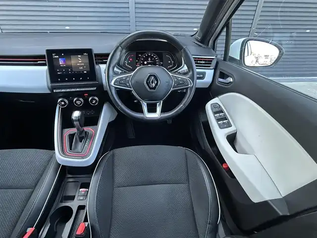 ルノー ルーテシア インテンス 茨城県 2021(令3)年 4.1万km ブラングラシエ 衝突軽減B /ACC /BOSE /ディスプレイOD /CarPlay /Bカメラ /パーキングセンサー /レーンアシスト /ブラインドスポットモニター /半革 /ステアリングヒーター /LEDヘッドライト オートハイビーム /ETC /パドルシフト /純正17inAW/禁煙車