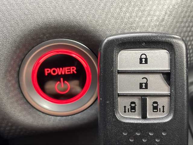 ホンダ フリード＋ ハイブリット G ホンダセンシング 茨城県 2017(平29)年 15.6万km ブルーホライゾンM 純正ナビ/ワンセグTV/バックカメラ/追従クルーズコントロール/ドライブレコーダー/両側パワースライドドア/横滑り防止装置/レーンアシスト/LEDヘッドライト/衝突軽減ブレーキ