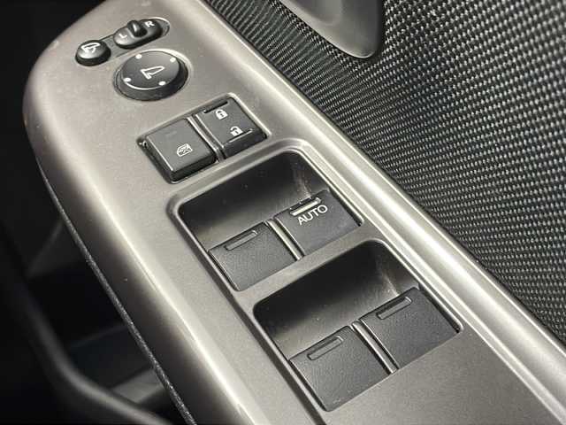 ホンダ フリード＋ ハイブリット G ホンダセンシング 茨城県 2017(平29)年 15.6万km ブルーホライゾンM 純正ナビ/ワンセグTV/バックカメラ/追従クルーズコントロール/ドライブレコーダー/両側パワースライドドア/横滑り防止装置/レーンアシスト/LEDヘッドライト/衝突軽減ブレーキ