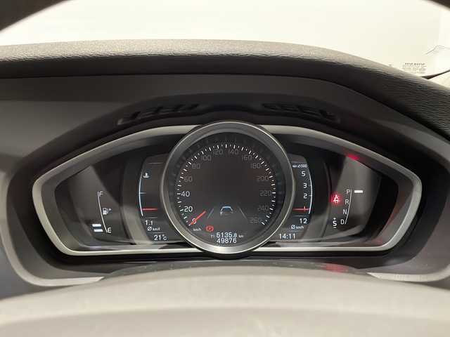 ボルボ Ｖ４０ D4 モメンタム 新潟県 2018(平30)年 5万km オニキスブラックP 衝突警告/ブラインドスポット・インフォメーション・システム/アダプティブ・クルーズ・コントロール/レーン・キーピング・エイド/ブレーキアシスト/アクティブ・ハイビーム/リアビューカメラ/スポーツモード付ESC/HDDナビゲーションシステム/・CD/DVD/TV/BT/ETC/パワーシート/シートヒーター/LEDヘッドライト/パドルシフト