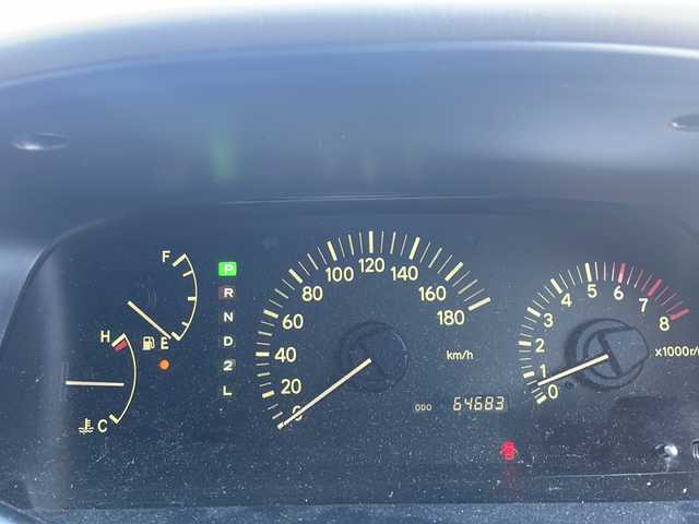 トヨタ ハイエース レジアス 長野県 1998(平10)年 6.5万km ホワイトパールマイカ/シルバーM ・社外オーディオ/CD/・ツインサンルーフ/・ETC/・オートライト/・フォグライト/・リモコンキー/・純正15インチアルミホイール/・電動格納ミラー/・フロアマット