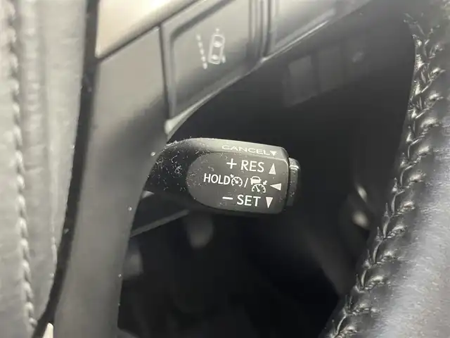 トヨタ ハリアー プレミアム メタル&レザーP 福岡県 2019(平31)年 4.6万km ホワイトパールクリスタルシャイン 純正ナビ／フルセグＴＶ　/バックカメラ　/ＪＢＬプレミアムサウンド　/ＥＴＣ　/レーダークルコン　/コーナーセンサー　/衝突被害軽減ブレーキ　/レーンキープ　/シートベンチレーション／ヒーター　/シートメモリー付きパワーシート　/パワーバックドア　/純正アルミホイール　/ＬＥＤヘッドライト