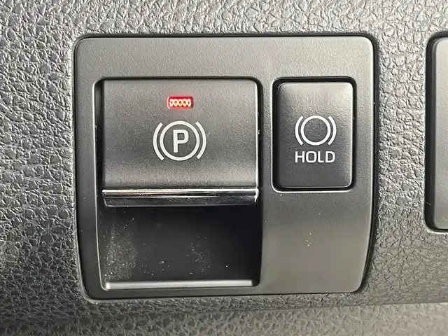 トヨタ ハリアー プレミアム メタル&レザーP 福岡県 2019(平31)年 4.6万km ホワイトパールクリスタルシャイン 純正ナビ／フルセグＴＶ　/バックカメラ　/ＪＢＬプレミアムサウンド　/ＥＴＣ　/レーダークルコン　/コーナーセンサー　/衝突被害軽減ブレーキ　/レーンキープ　/シートベンチレーション／ヒーター　/シートメモリー付きパワーシート　/パワーバックドア　/純正アルミホイール　/ＬＥＤヘッドライト