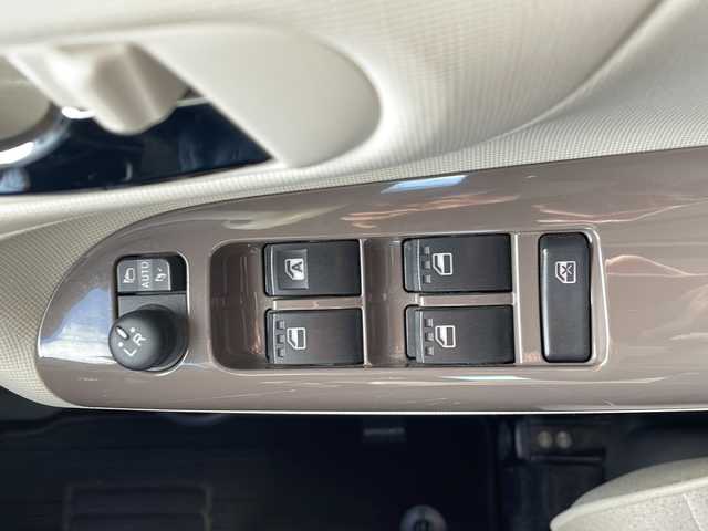 ダイハツ ムーヴ キャンバス X LTD SA Ⅱ 三重県 2016(平28)年 4.6万km パールホワイトⅢ/ナチュラルベージュマイカメタリック 2トーン 純正DIATONE　SOUNDナビ/バックカメラ/両側パワースライドドア/後コーナーセンサー/スペアキー/オートライト/衝突軽減ブレーキ/ステアリングスイッチ/電動格納ミラー/フォグライト/禁煙車