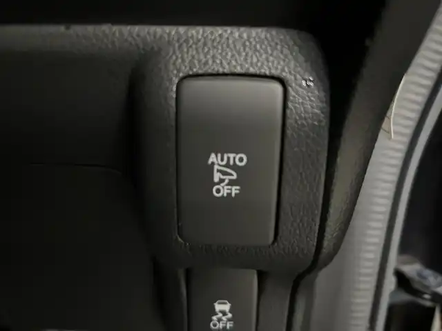 ホンダ Ｎ ＢＯＸ カスタム G ターボ Lパッケージ 長崎県 2016(平28)年 8.5万km トワイライトミストブラックパール 社外SDナビ(FM/AM/BT/フルセグTV)/ターボ/プッシュスタート/ビルトインETC/バックカメラ/両側パワースライドドア/パドルシフト/アイドリングストップ/ステアリングスイッチ/ハーフレザーシート/純正フロアマット/純正アルミホイール/オートライト/ABS/TCS/VSA/イモビライザー/スマートキー/電動格納ミラー