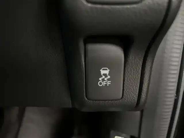 ホンダ Ｎ ＢＯＸ カスタム G ターボ Lパッケージ 長崎県 2016(平28)年 8.5万km トワイライトミストブラックパール 社外SDナビ(FM/AM/BT/フルセグTV)/ターボ/プッシュスタート/ビルトインETC/バックカメラ/両側パワースライドドア/パドルシフト/アイドリングストップ/ステアリングスイッチ/ハーフレザーシート/純正フロアマット/純正アルミホイール/オートライト/ABS/TCS/VSA/イモビライザー/スマートキー/電動格納ミラー