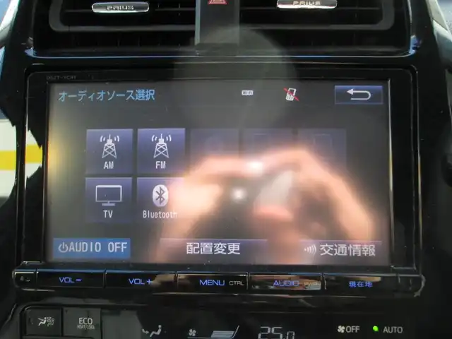 トヨタ プリウス S ツーリングセレクション 千葉県 2015(平27)年 4.9万km エモーショナルレッド ワンオーナー/純正9型SDナビ/バックカメラ/純正オーディオ【DVD/CD/BT/SD】/Toyota Safety Sense P/レーダークルーズコントロール/レーンキープアシスト/黒革シート/前席シートヒーター/AC100V/純正前方ドライブレコーダー/ビルトインETC/スペアキー/取扱説明書/ナビ取扱説明書/新車時保証書/トヨタ整備記録簿(R2/R4/R6)